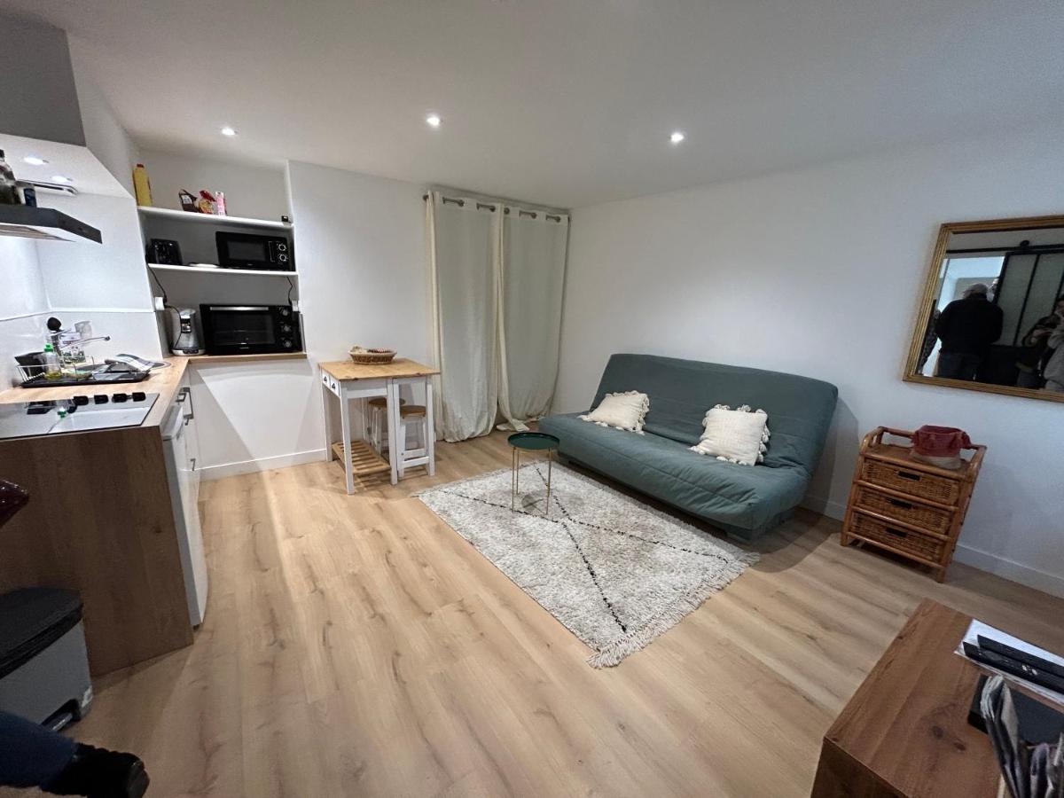 Blue Studio Cosy Et Calme Proche Du Centre Avec Tv Et Wifi La Rochelle  Esterno foto
