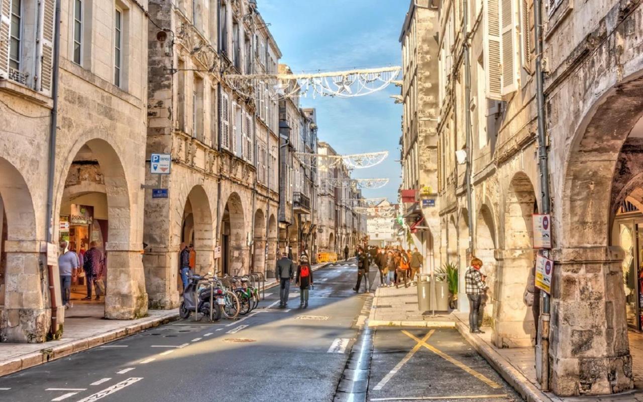 Blue Studio Cosy Et Calme Proche Du Centre Avec Tv Et Wifi La Rochelle  Esterno foto